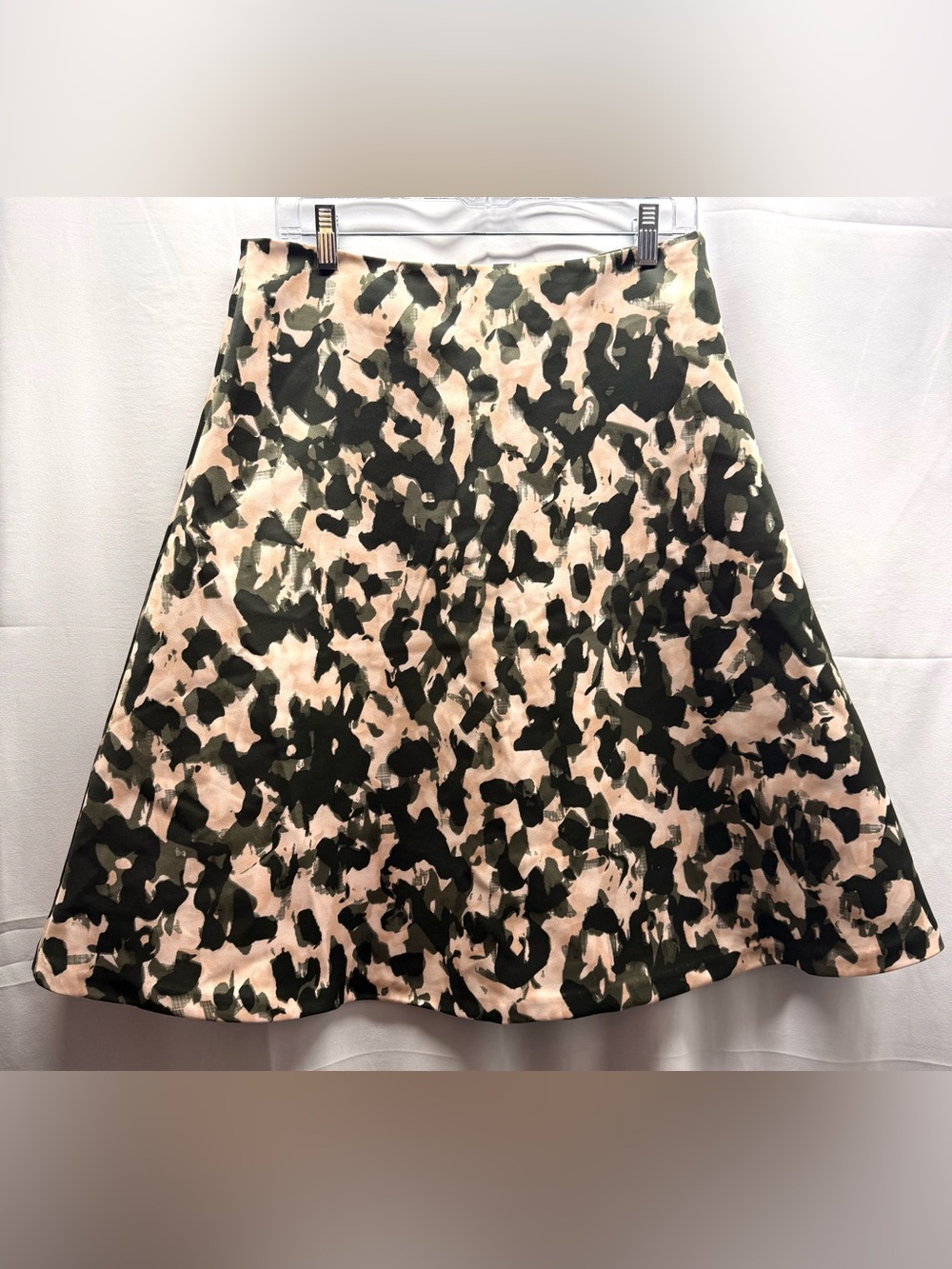 H&M A-Line Skirt in Green and Cream Abstract Print